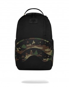 לצפייה במוצר SHARK CENTRAL BLACK NYLON CAMO EMBOSSED BAG